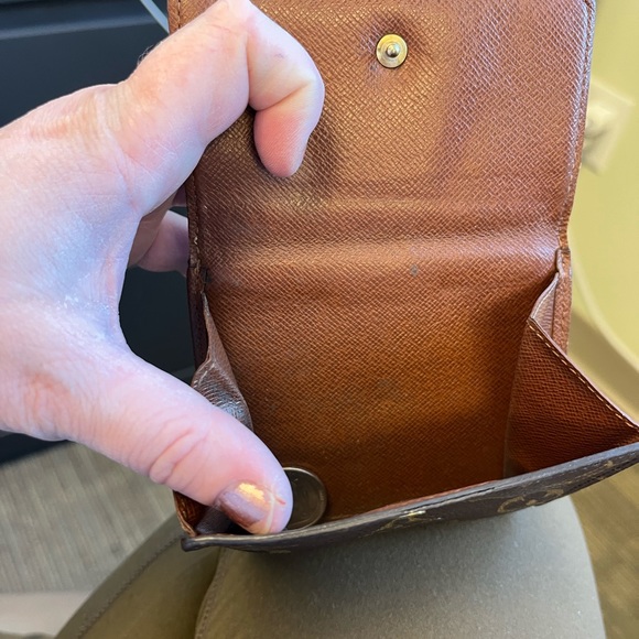 LOUIS VUITTON vintage Elise wallet - Picture 7 of 16